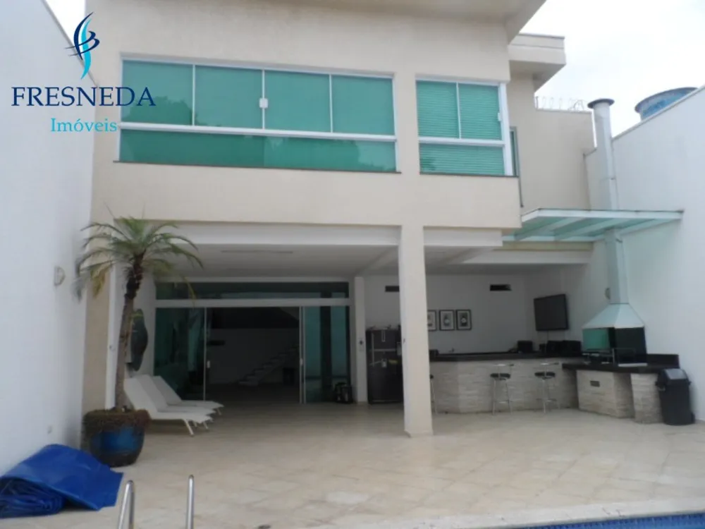 Sobrado, 3 quartos, 600 m² - Foto 1
