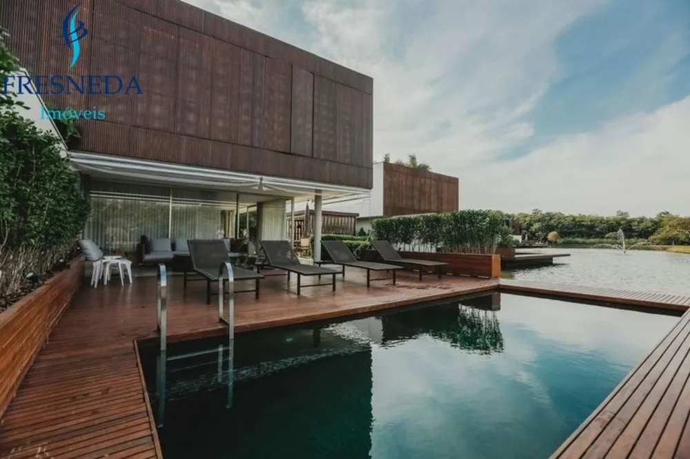 Casa, 4 quartos, 378 m² - Foto 1