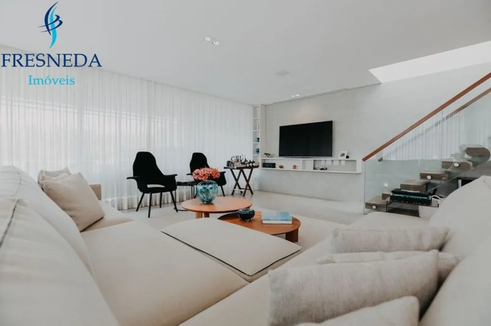 Casa, 4 quartos, 378 m² - Foto 2