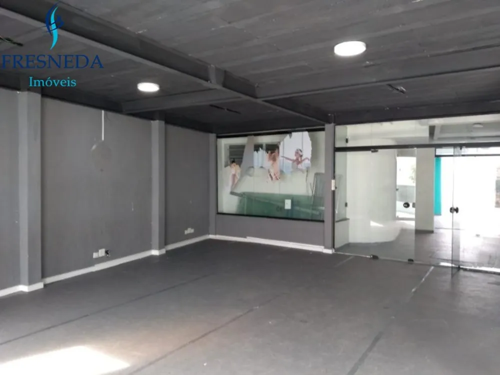 Sobrado, 3 quartos, 300 m² - Foto 1