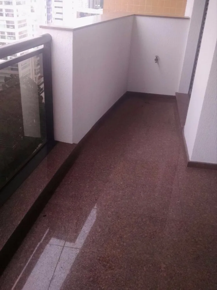 Apartamento, 3 quartos, 133 m² - Foto 2