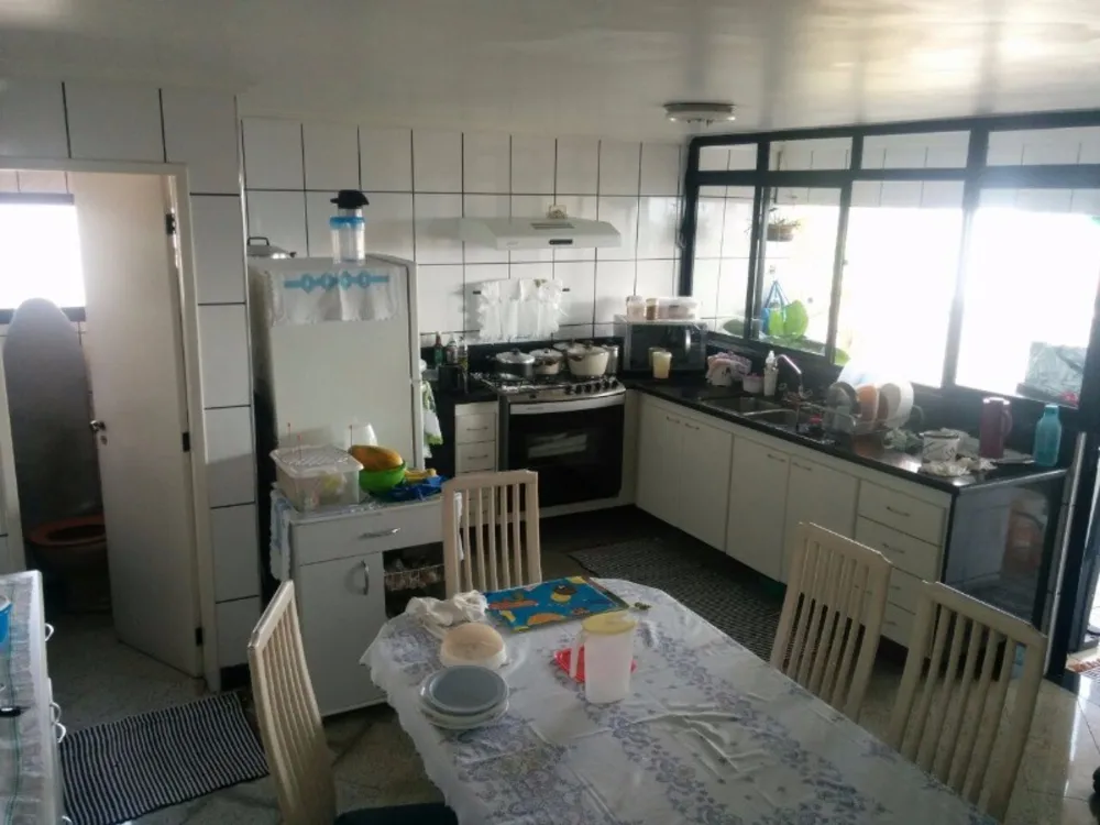 Apartamento, 3 quartos, 146 m² - Foto 2