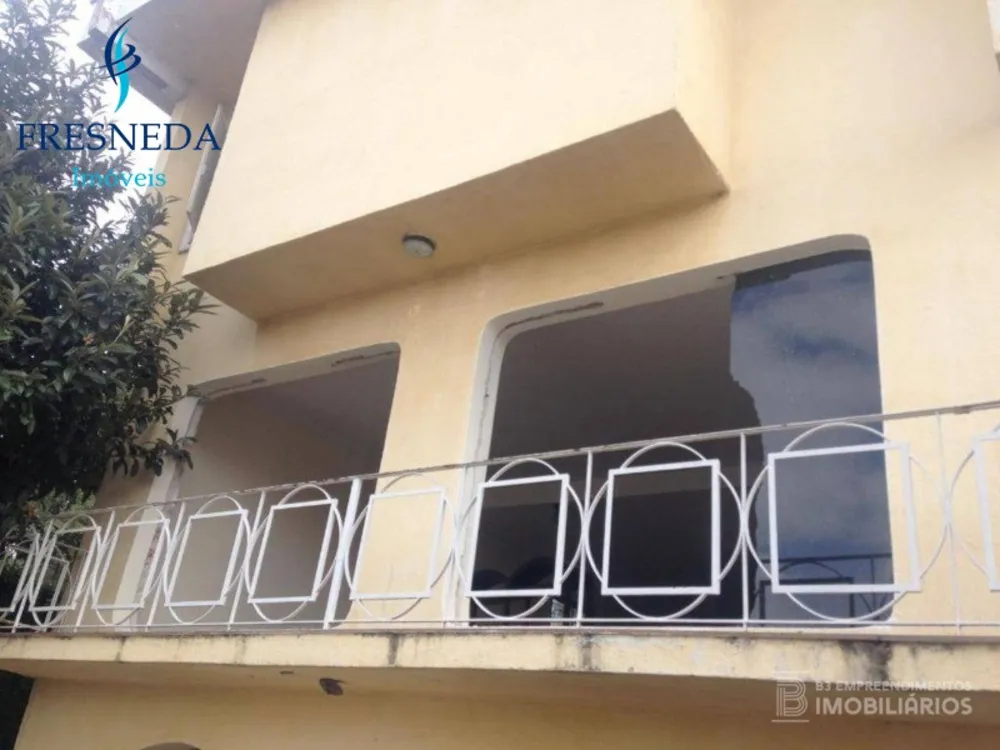 Sobrado, 4 quartos, 242 m² - Foto 1
