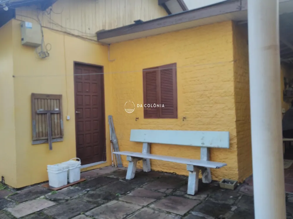 Casa, 6 quartos, 190 m² - Foto 2