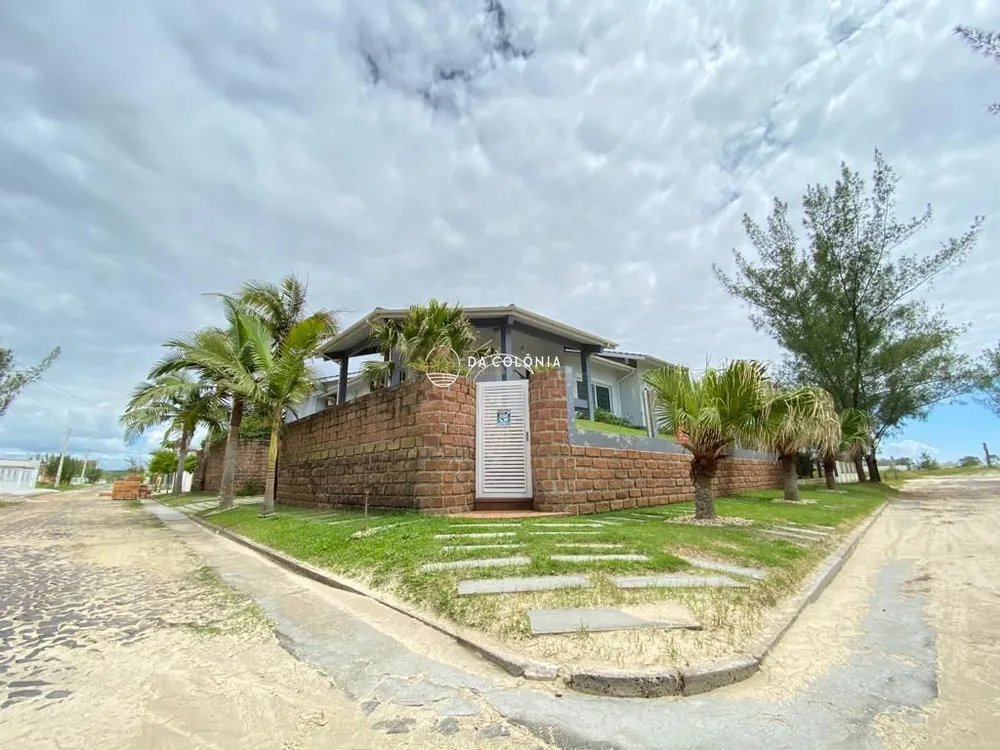 Casa, 4 quartos, 240 m² - Foto 2