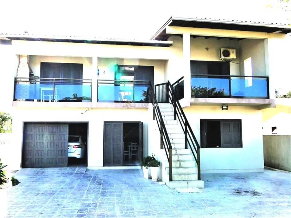 Casa, 4 quartos, 220 m² - Foto 2