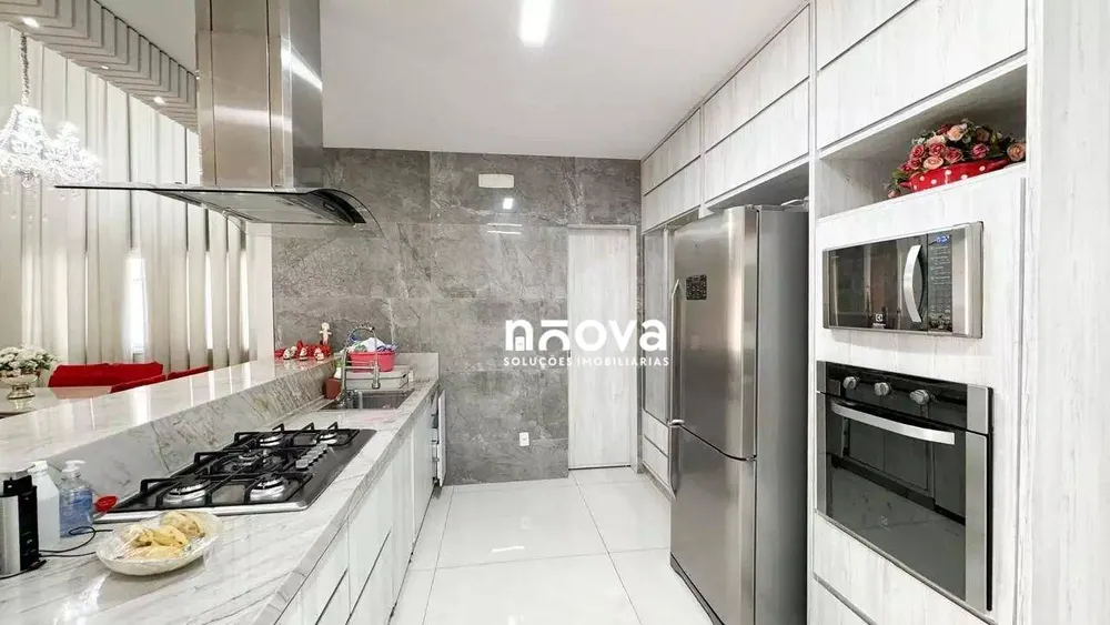 Casa, 4 quartos, 232 m² - Foto 3