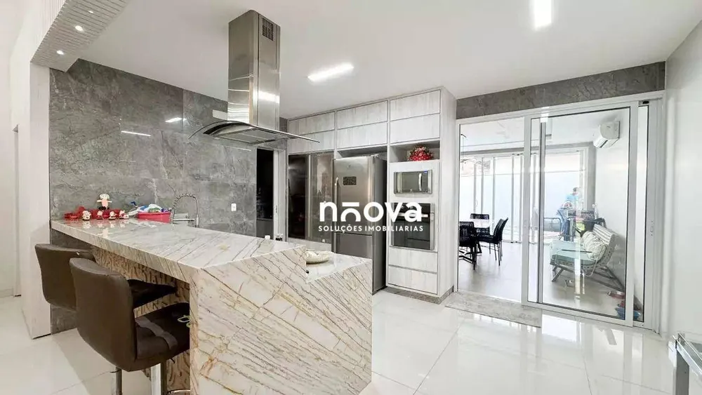Casa, 4 quartos, 232 m² - Foto 4