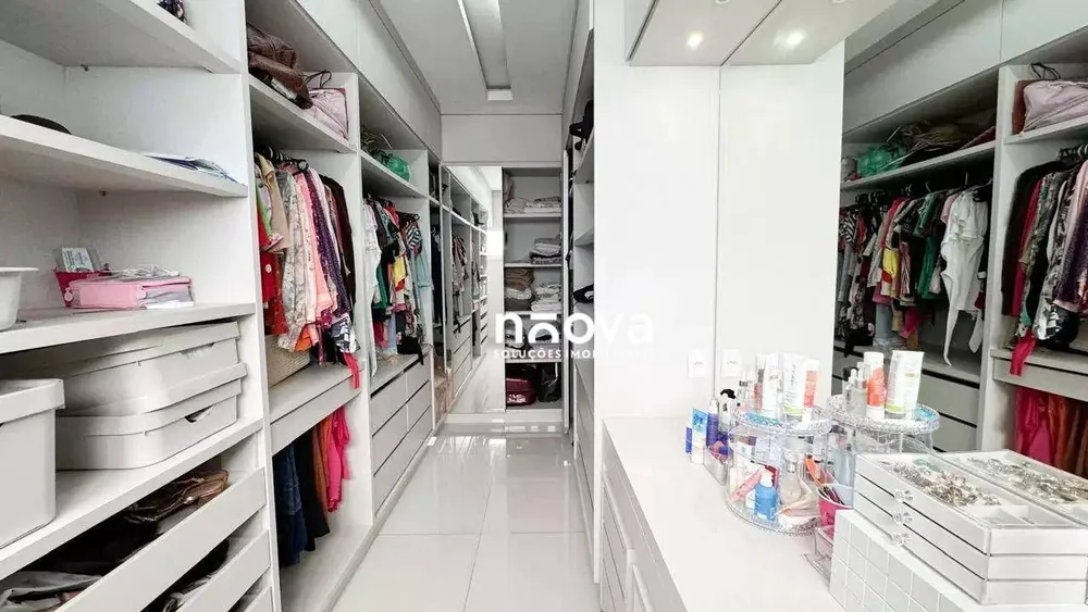 Casa, 4 quartos, 232 m² - Foto 2