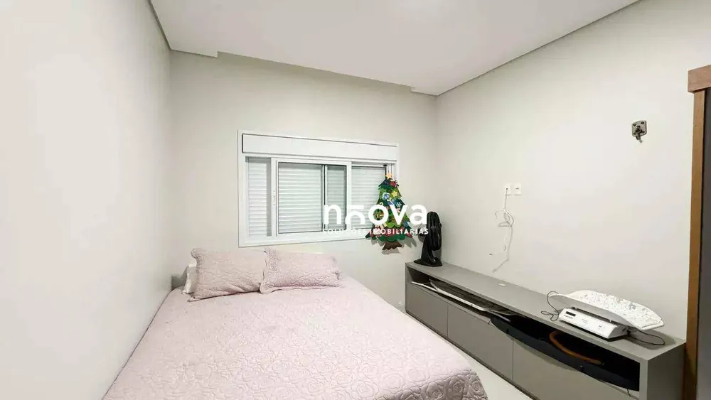 Casa, 4 quartos, 232 m² - Foto 12