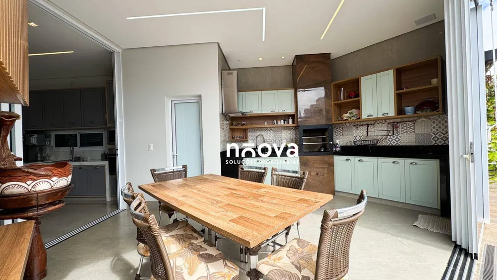 Sobrado, 3 quartos, 313 m² - Foto 2