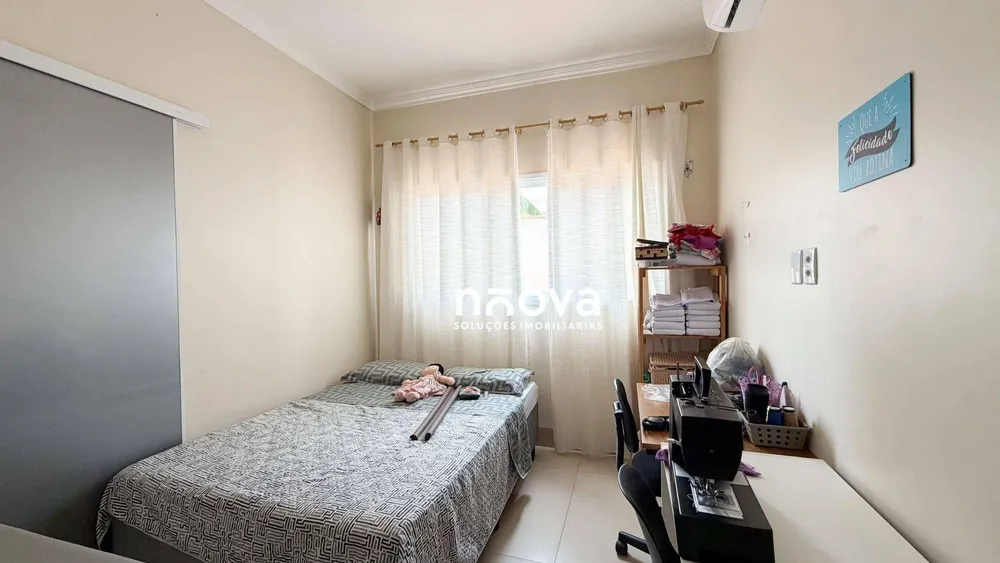 Casa, 4 quartos, 168 m² - Foto 2