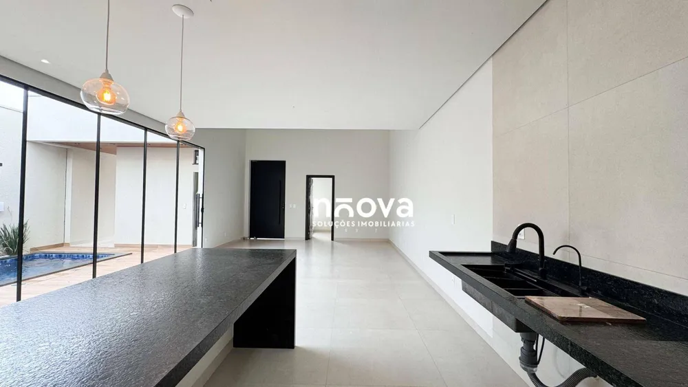 Casa, 4 quartos, 185 m² - Foto 2