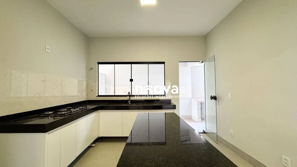 Casa, 3 quartos, 117 m² - Foto 2