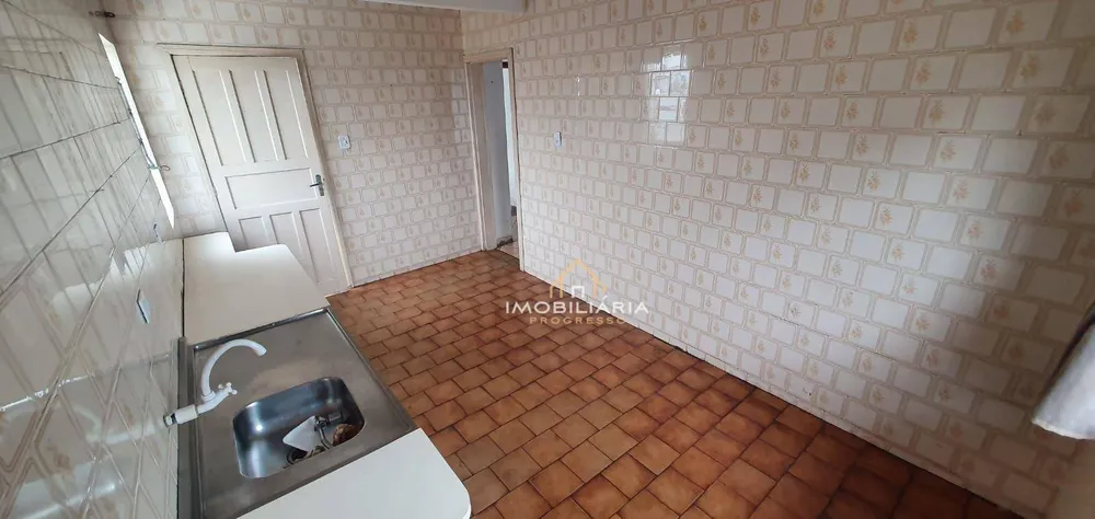 Sobrado, 5 quartos, 320 m² - Foto 2