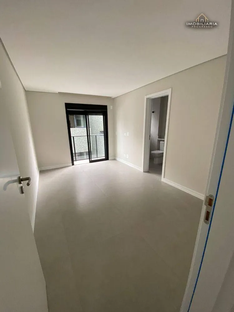 Apartamento, 3 quartos, 136 m² - Foto 6