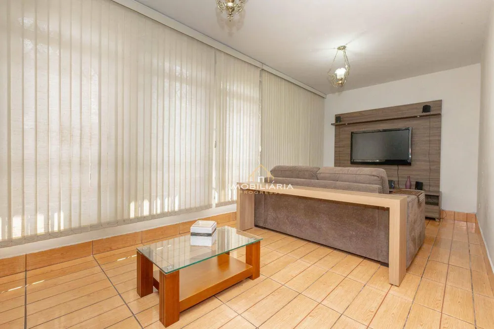 Casa, 3 quartos, 230 m² - Foto 3