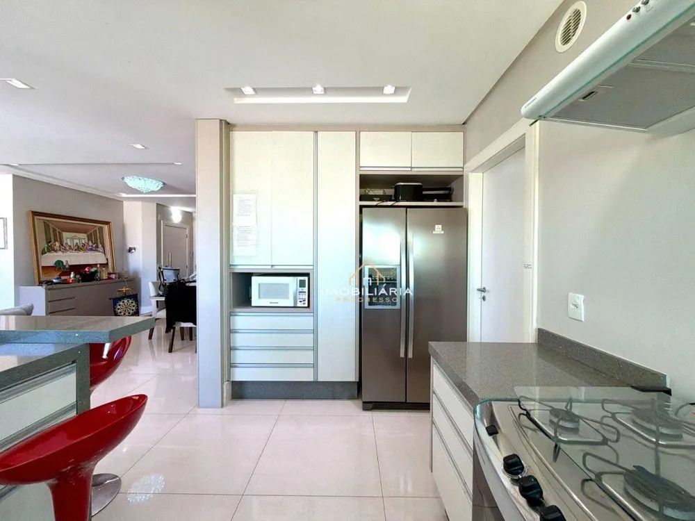 Apartamento, 3 quartos, 130 m² - Foto 5