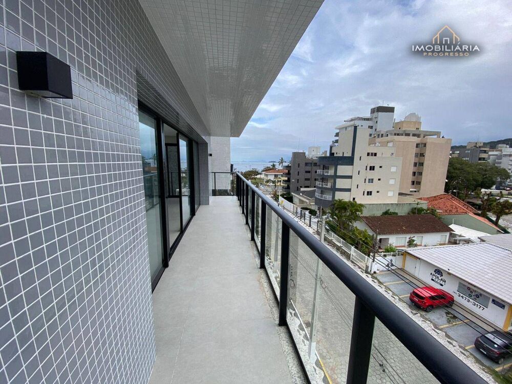 Apartamento à venda com 3 quartos, 136m² - Foto 4