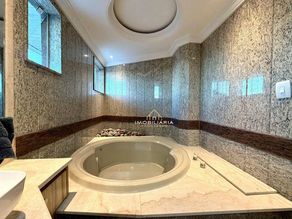 Sobrado, 3 quartos, 270 m² - Foto 11