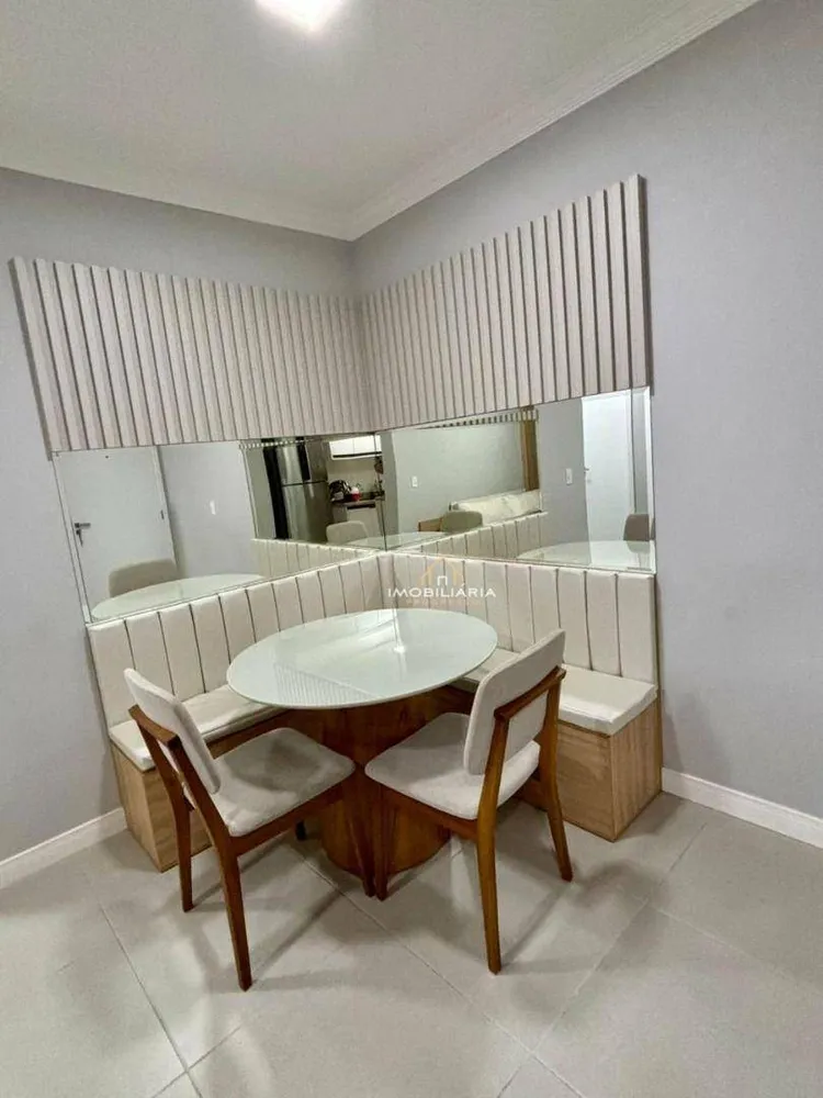Apartamento, 2 quartos, 60 m² - Foto 1