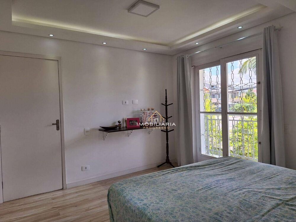 Sobrado à venda com 3 quartos, 221m² - Foto 13