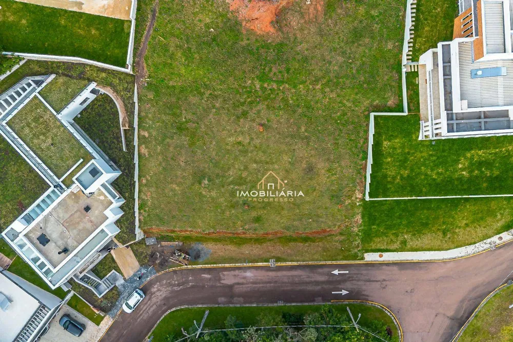 Loteamento e Condomínio, 701 m² - Foto 2