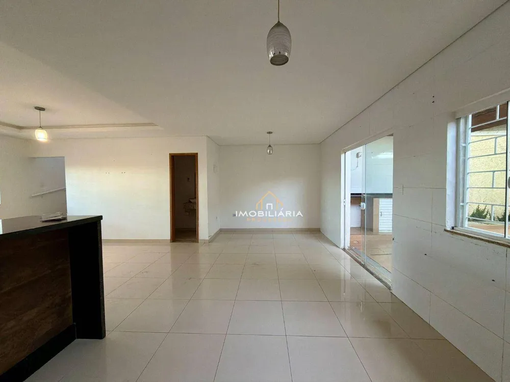 Sobrado, 3 quartos, 250 m² - Foto 4