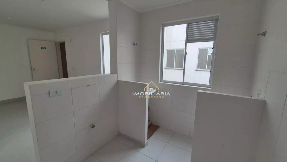 Apartamento à venda com 2 quartos, 40m² - Foto 1