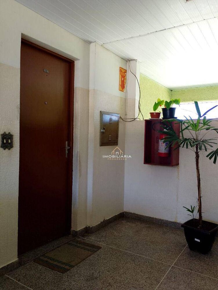 Apartamento à venda com 2 quartos, 51m² - Foto 2