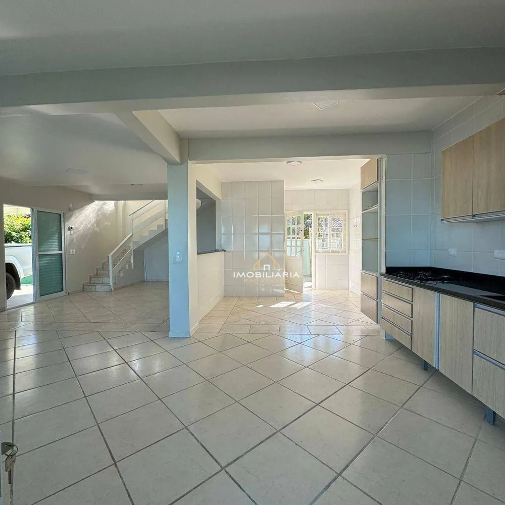 Sobrado, 5 quartos, 130 m² - Foto 2