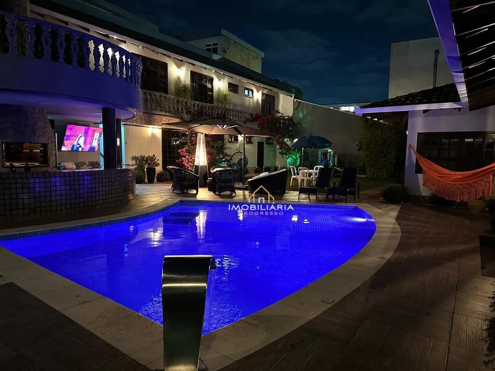 Casa, 6 quartos, 560 m² - Foto 4