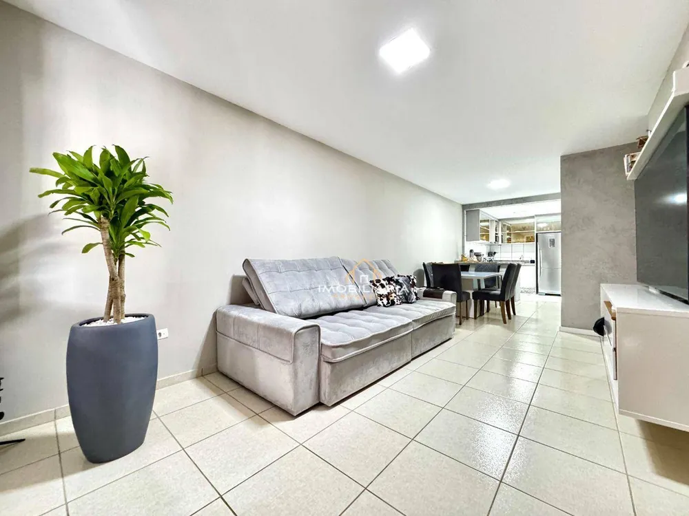 Casa, 3 quartos, 90 m² - Foto 1