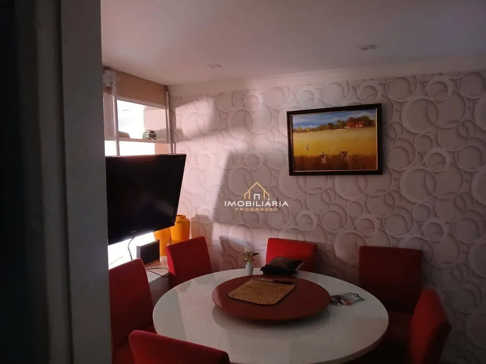 Casa, 3 quartos, 200 m² - Foto 4