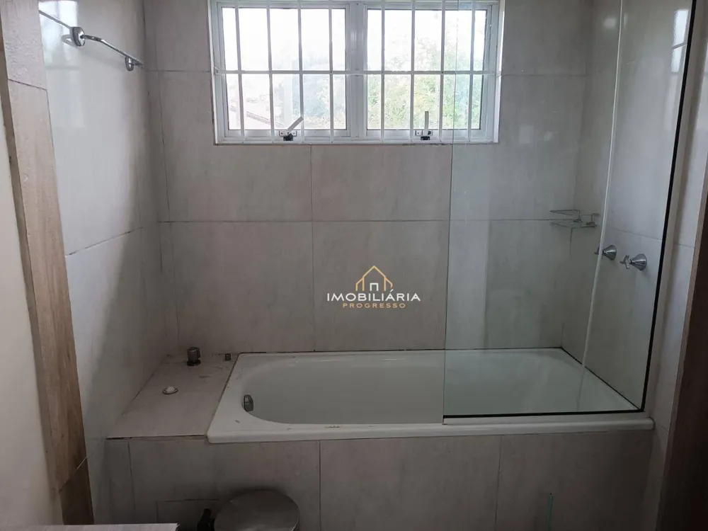 Casa, 4 quartos, 230 m² - Foto 12