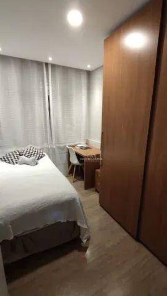 Apartamento à venda com 2 quartos, 77m² - Foto 4
