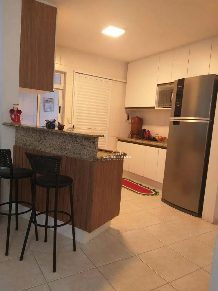 Casa, 4 quartos, 213 m² - Foto 4