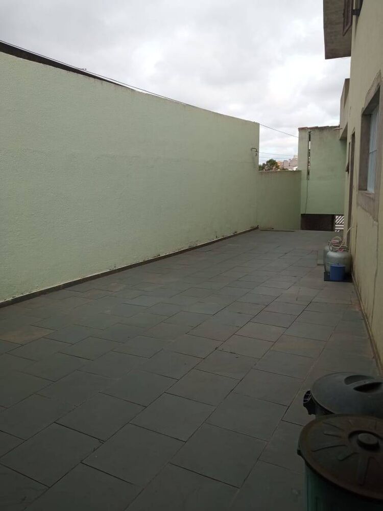 Casa, 3 quartos, 235 m² - Foto 2