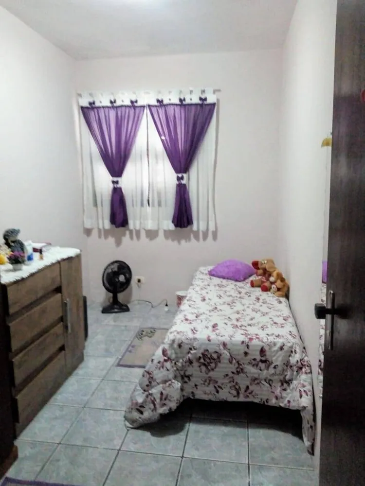 Casa, 3 quartos, 235 m² - Foto 3