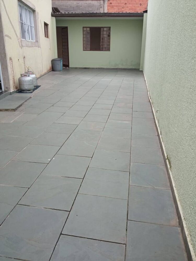 Casa, 3 quartos, 235 m² - Foto 1