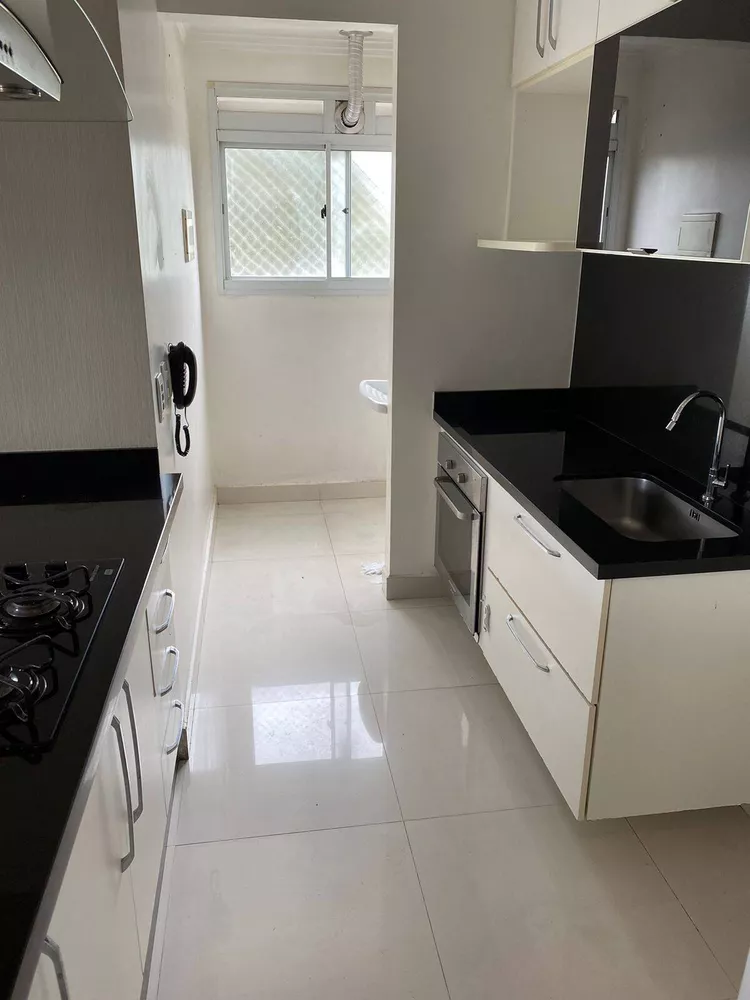 Apartamento à venda com 3 quartos, 62m² - Foto 2