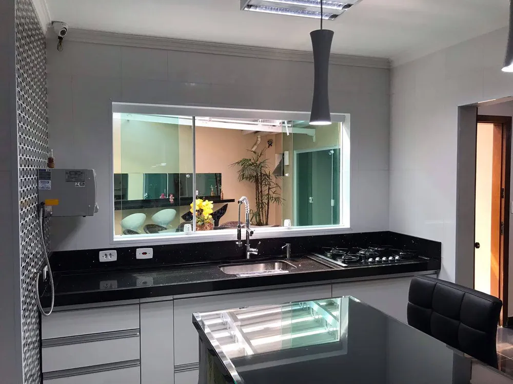 Casa, 3 quartos, 260 m² - Foto 6