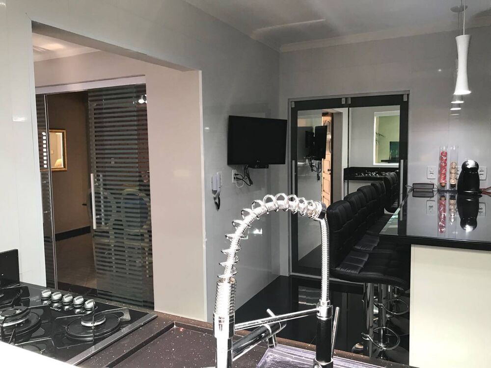 Casa, 3 quartos, 260 m² - Foto 2