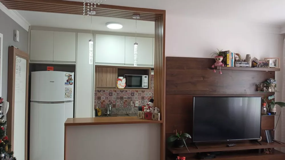 Apartamento à venda com 2 quartos, 50m² - Foto 2