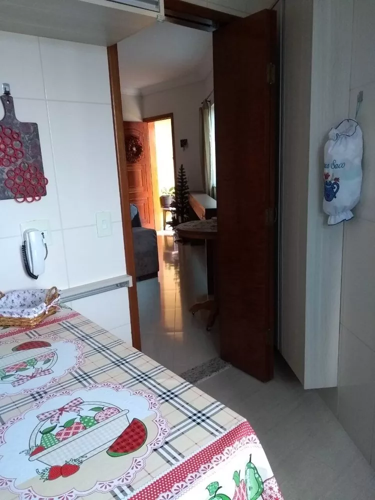 Casa à venda com 2 quartos, 118m² - Foto 13