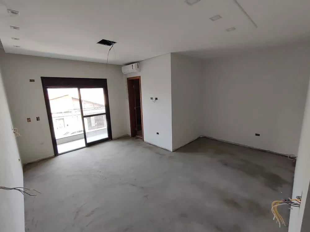 Casa à venda com 3 quartos, 230m² - Foto 2