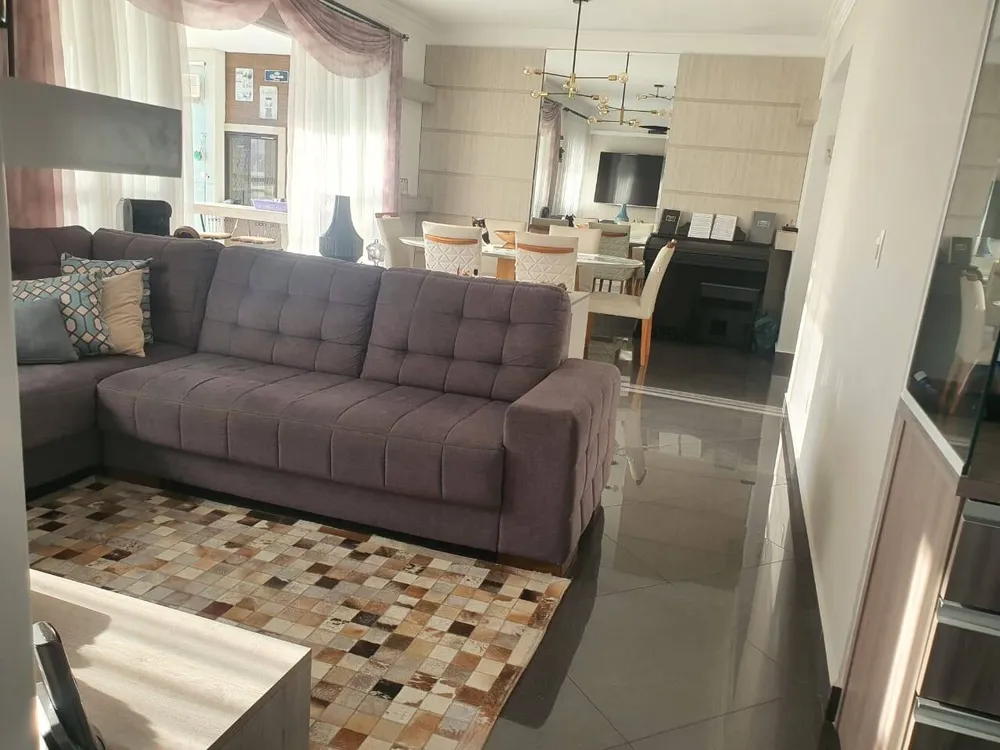 Apartamento, 3 quartos, 130 m² - Foto 1