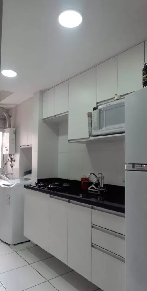 Apartamento à venda com 2 quartos, 47m² - Foto 4