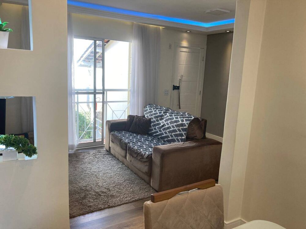 Casa à venda com 2 quartos, 64m² - Foto 2