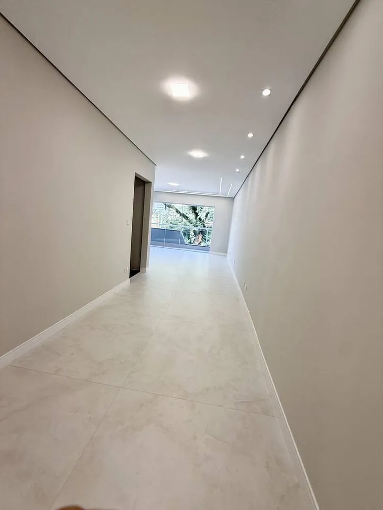 Casa, 3 quartos, 263 m² - Foto 1